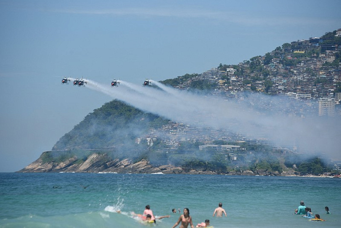 бразилия, рио де жанейро, вертолеты, пилотаж, Patrulla ASPA