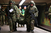 Бундесвер спустился в метро