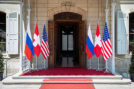 эксперты, круглый стол, вшэ, g7, россия, сша, саммит, нато, ес, китай, байден, украина, мид, мид рф, рябков