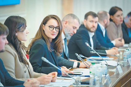 украина, финальные требования по вступлению в ес, зависимость от внешнего заимствования, кредиты