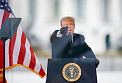 Демократы требуют объявить президенту США <b>импичмент</b>