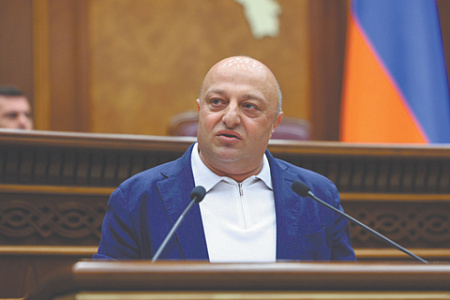 армения, конфликт, церковь, правительство, пашинян, аресты, обыски, оппозиция