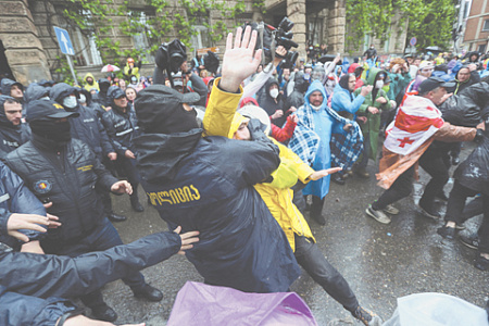 тбилиси, акции протеста, закон об иноагентах, грузинская мечта, оппозиция, ес