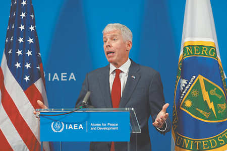сша, уран