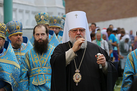 Москва и Киев не могут поделить епархии
