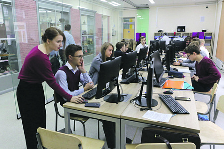 образование, пандемия, короанвирус, школьные педагоги, проект, учитель замена, авторитарность, авторитет