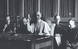 Папу Пия XII опять обвиняют в замалчивании Холокоста