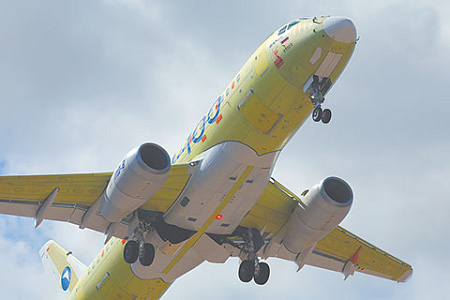 SJ-100, авиация, авиадвигатели, пд-8, импортозамещение, экономика, авиапром