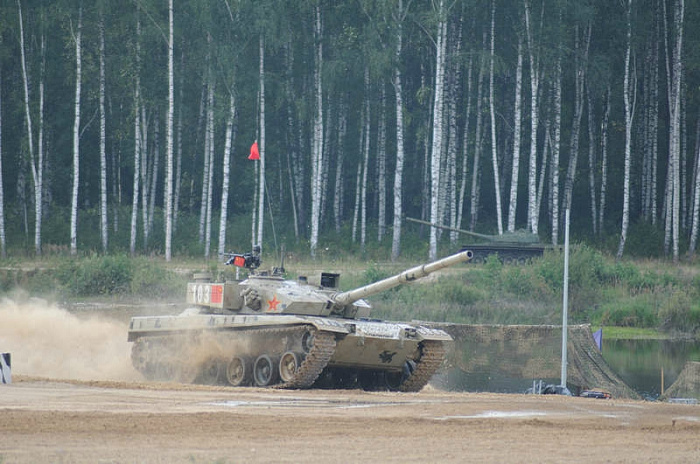 россия, армия, армейские игры, алабино, суворовский натиск, танковый биатлон