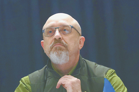 украина, минобороны, резников, полигон, дальнобойное оружие, военая спецоперация