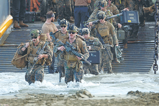 Трамп пробует вовлечь Китай в операцию против Ирана