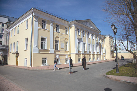 литинститут, преподаватели, александр мень, общежитие, сокурсники, студенческая жизнь, воспоминания