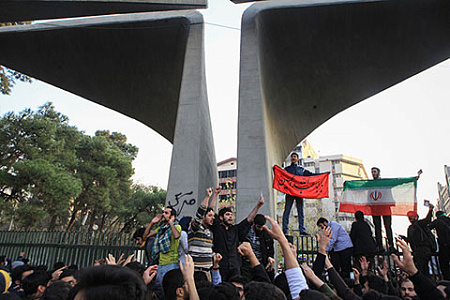 иран, массовые протесты, причины, экономика, санкции, рухани, ахмадинежад