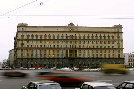 москва, лубянская площадь, памятник, дискуссия, дзержинский, невский
