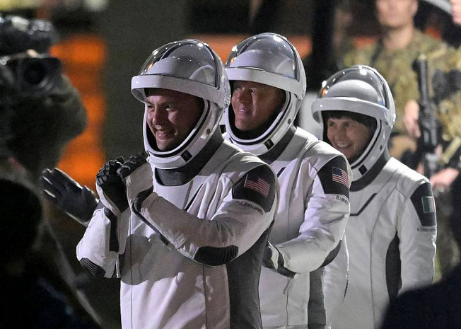 nasa, esa, crew dragon, falcon 9