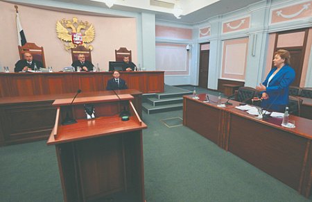 дело долиной, квартирный спор, качество судебных экспертиз, внешнее воздействие  на судебное усмотрение