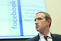 Американский бизнес и британские лорды давят на Facebook