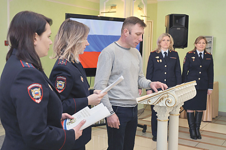 вс рф, лишение гражданства, несоблюдение присяги государству, исторический контекст 90х, системный сбой правоприменения