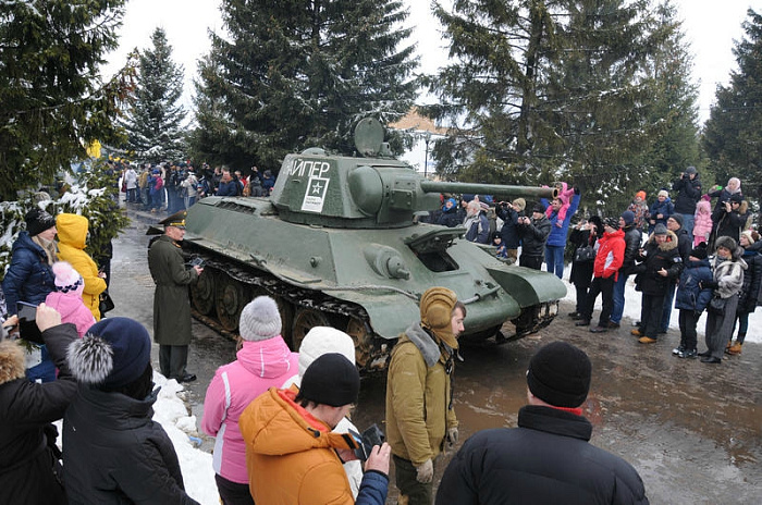 музей, реконструкция, танки, праздник