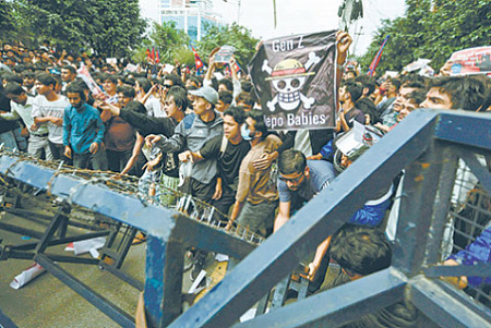 непал, мадагаскар, госпереворот, политика, власть, общество