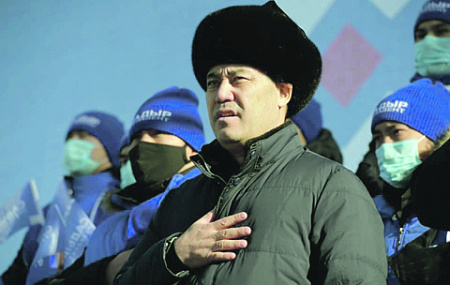 киргизия, президентские выборы, жапаров, реклама, агитация, протест, оппозиция