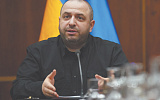 Зеленский призвал Россию "не прятаться" от переговоров