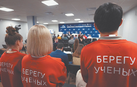 студенты, внеурочная активность, волонтерство, лидерские качества, учеба, мнение