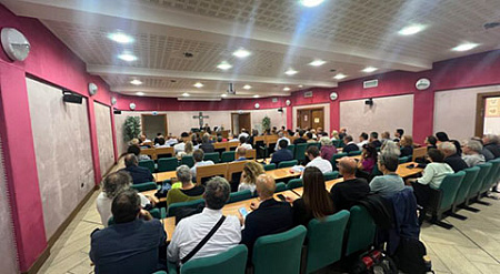 ватикан, рабочее место, светские сотрудники, жалобы