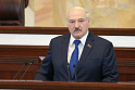 Лукашенко загнали в <b>Сочи</b> к Путину