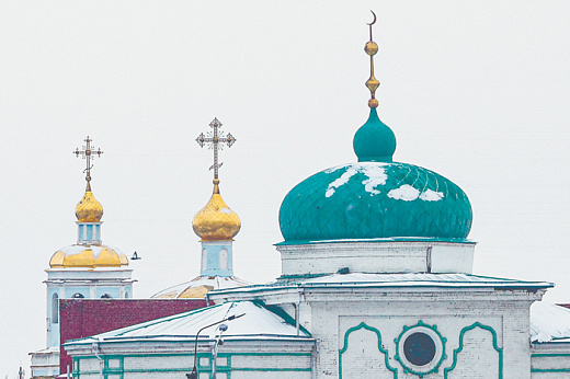 Духовные ценности отстаивать, но не смешивать