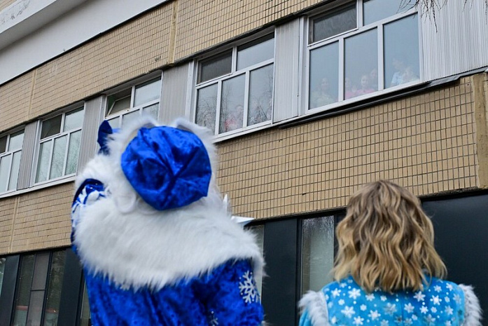 россия, москва, новый год, дед мороз, десант, детская больница