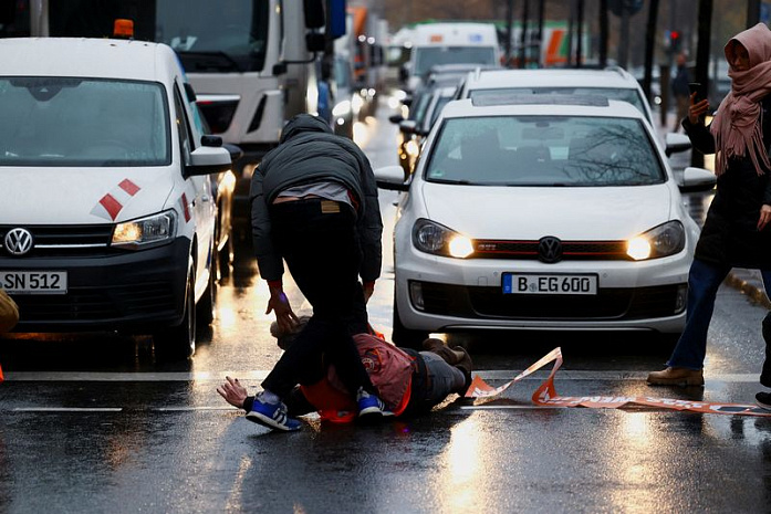 германия, берлин, последнее поколение, протесты