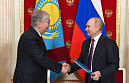 Касым-Жомарт <b>Токаев</b> совершил знаковый визит в Москву