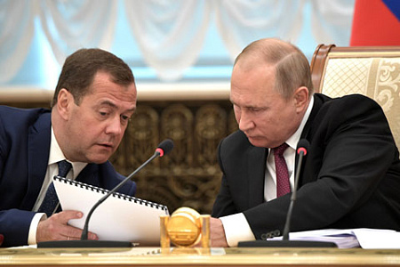 власть, рейтинг, опрос, президент, Путин, Медведев