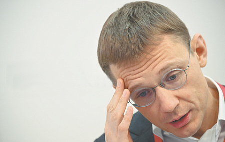 правительство, прогнозы, увеличение доходов бюджета, обеление экономики, проверка происхождения наличных средств, таможенный контроль