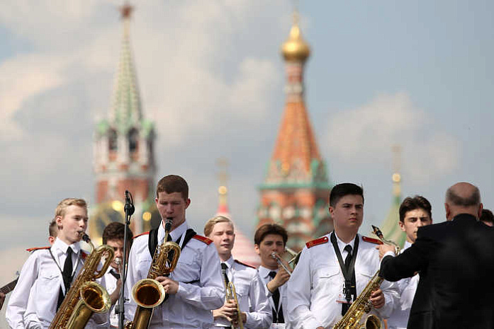 духовые оркестры, дети, спасская башня, москва, зарядье