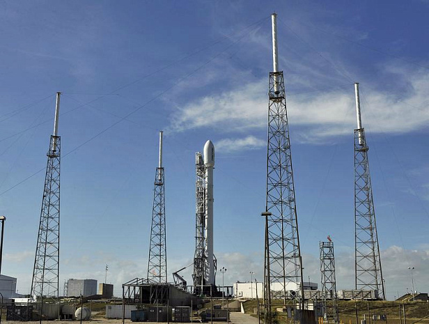 космос, SpaceX, Falcon