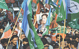 Выборы расшатали гибридный политический режим в Пакистане