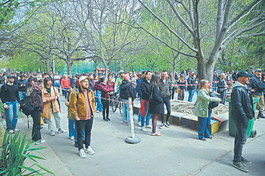 КПРФ воодушевляют и настораживают перемены в Венгрии