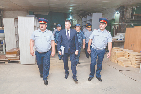 фсин, кадровый дефицит, электронная запись, сизо, нехватка помещений для свиданий с адвокатами, экспертное мнение