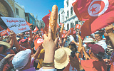 Президент толкает Тунис к диктаторскому режиму