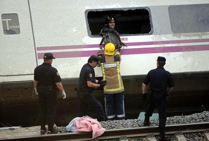 Испания, поезд, крушение