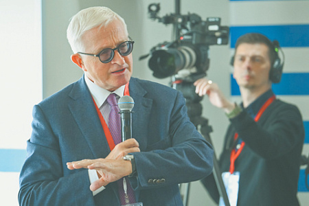 нацввалюта, рубль, валютный курс, чрезмерная волатильность, крупный бизнес, дорогой кредит