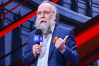 «Либеральная парадигма» не мешает Илону Маску, но почему-то мешает философу Дугину