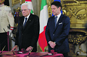 Политический кризис в Италии обернулся отставкой <b>правительства</b>