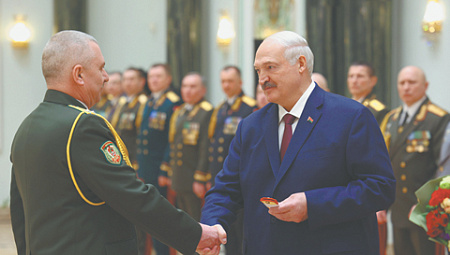 белоруссия, лукашенко, военная доктрина, военные, экзамен на профпригодность, военно патриотическое воспитание